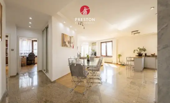 Warszawa ,  Aleja Jana Pawła Ii   10