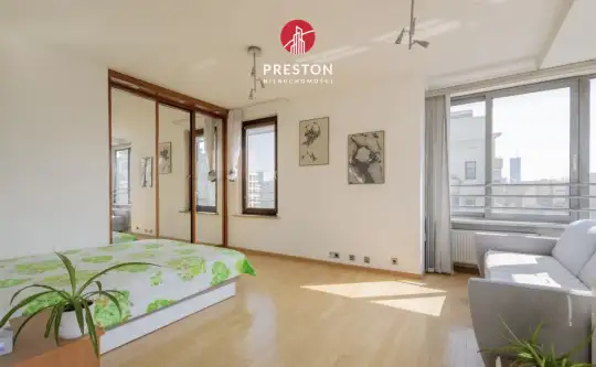 Warszawa ,  Aleja Jana Pawła Ii   13