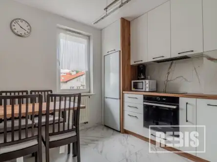 Kraków ,  Obozowa   9