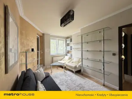 Warszawa ,  Włodarzewska   12