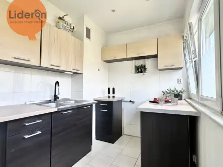 Łódź ,  Parcelacyjna   8