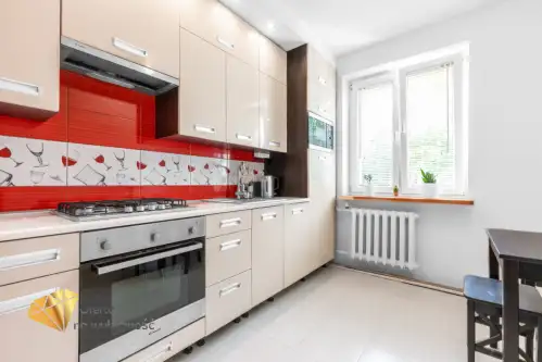 Warszawa ,  Puszczyka   3