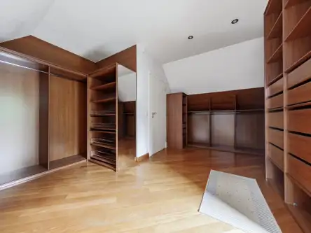 Konstancin-jeziorna ,  Chylicka   18