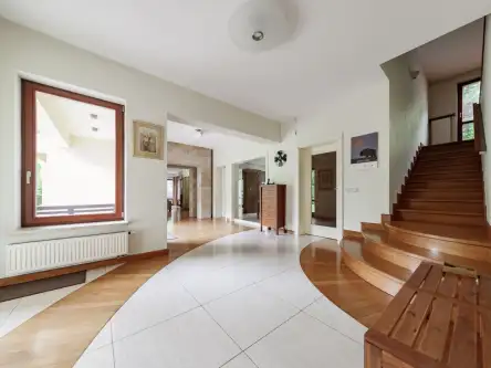 Konstancin-jeziorna ,  Chylicka   8