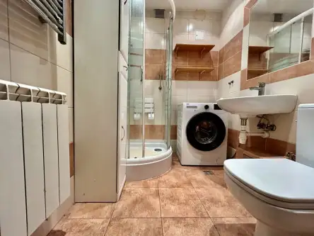 Kraków ,  Komandosów   17