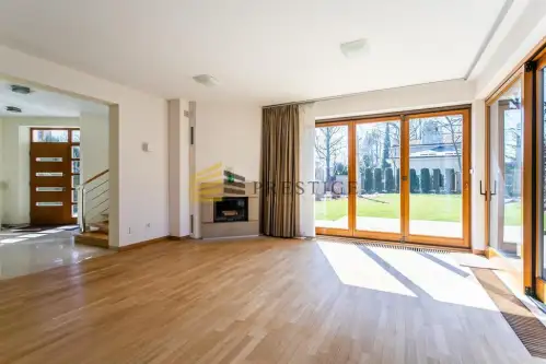  Konstancin-jeziorna   Pogodna 