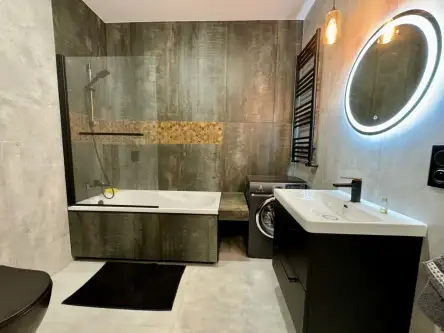 Warszawa ,  Domaniewska   4