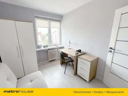 Toruń ,  Kochanowskiego   8