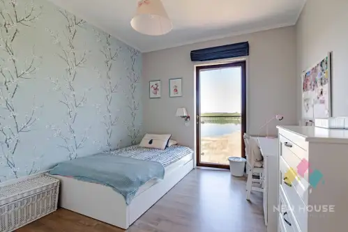 Olsztyn ,  Armii Krajowej   10