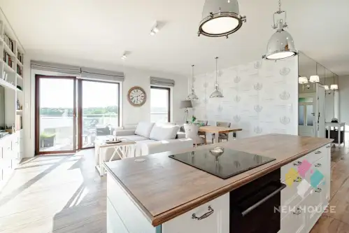 Olsztyn ,  Armii Krajowej   16