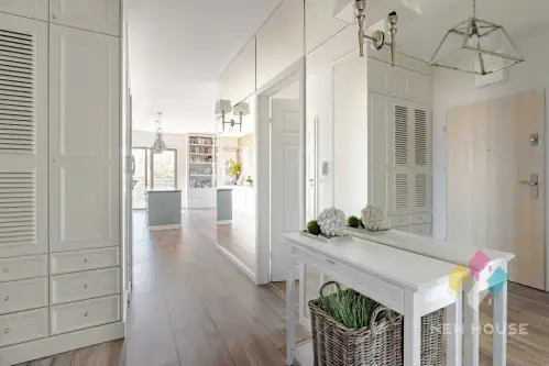 Olsztyn ,  Armii Krajowej   9