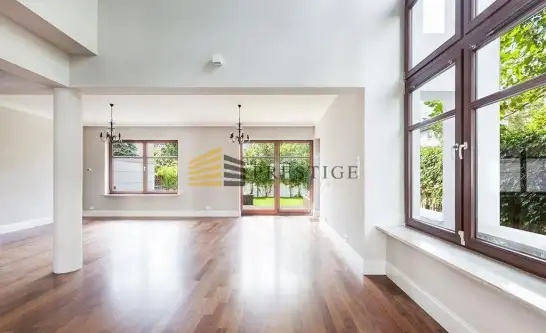 Warszawa ,  Jodłowa   4