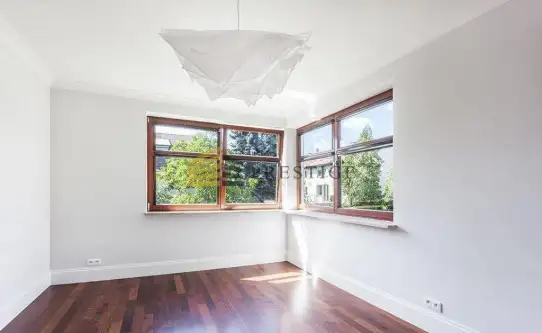 Warszawa ,  Jodłowa   6