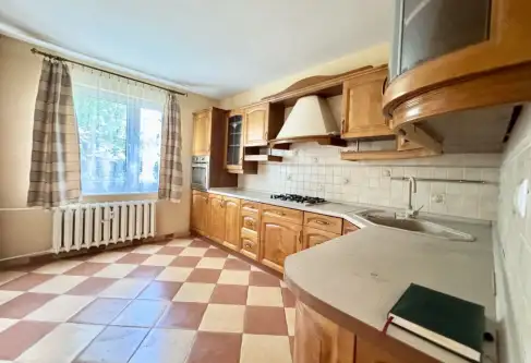 Głogów ,  Kasztelańska   3