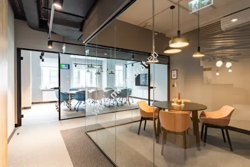 Warszawa ,  Żelazna   6