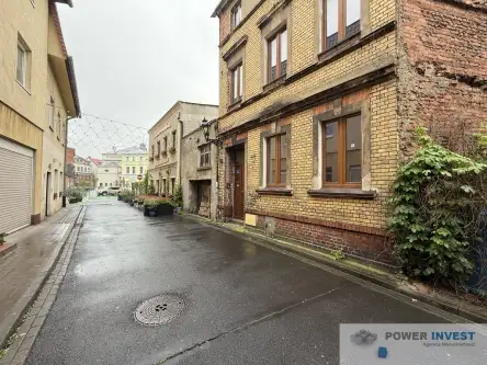 Leszno ,  Więzienna   5