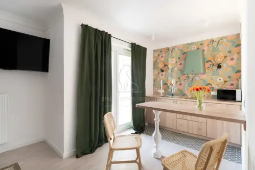 Poznań ,  Towarowa   3