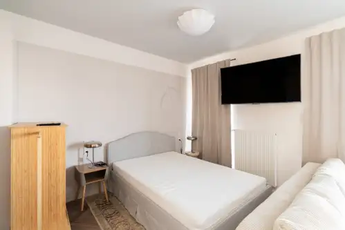 Poznań ,  Towarowa   3