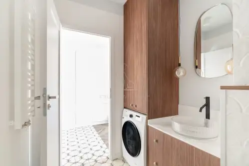 Poznań ,  Towarowa   12