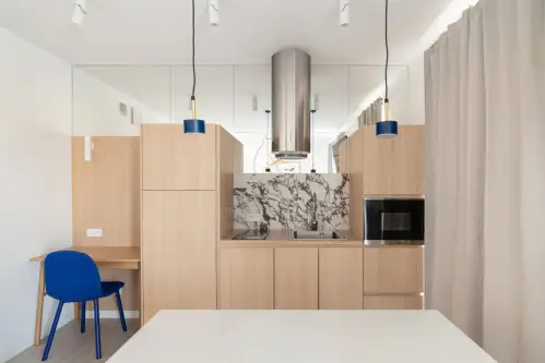 Poznań ,  Towarowa   3