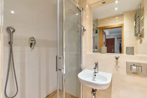 Poznań ,  Władysława Łokietka   4