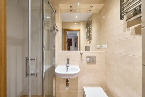 Poznań ,  Władysława Łokietka   5