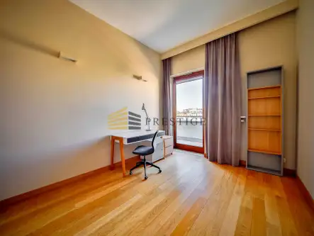 Warszawa ,  Al. Wilanowska   11