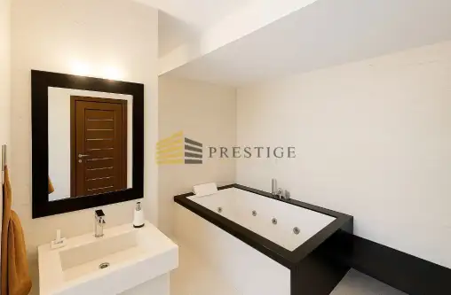 Warszawa ,  Biały Kamień   4