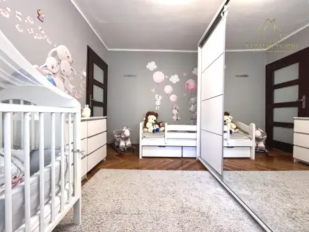 Gdynia ,  Partyzantów   10