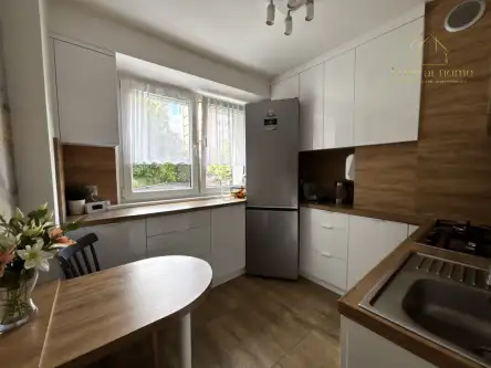 Gdynia ,  Partyzantów   18