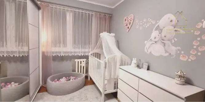 Gdynia ,  Partyzantów   9