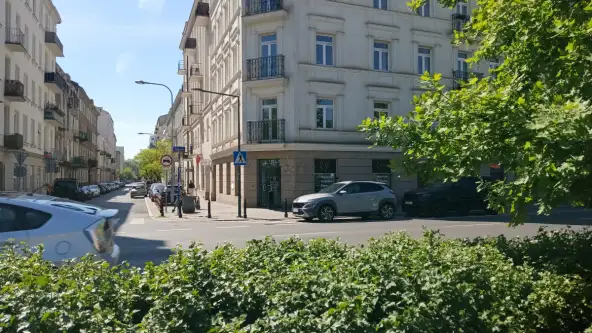 Warszawa ,  Targowa   6