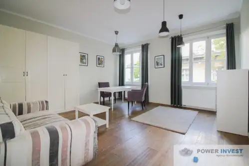 Kraków ,  Aleja Adama Mickiewicza   2