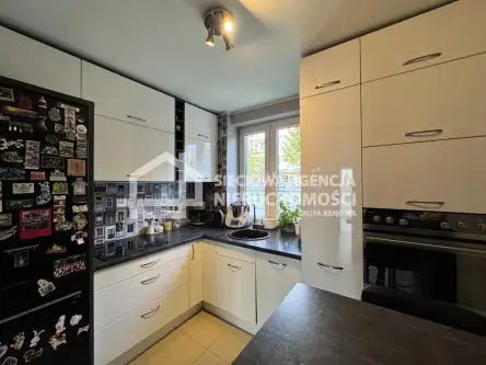 Gdynia ,  Leona Kruczkowskiego   10