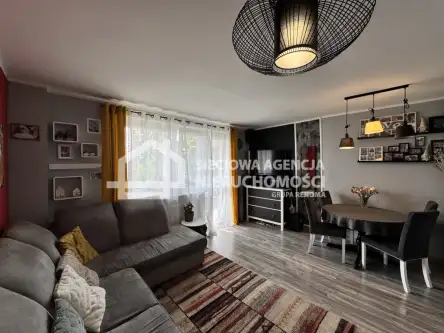 Gdynia ,  Leona Kruczkowskiego   4