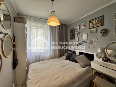 Gdynia ,  Leona Kruczkowskiego   5