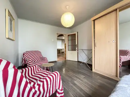 Kielce ,  Warszawska   8