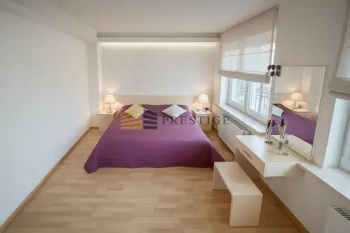 Warszawa ,  Al. Komisji Edukacji Narodowej   9