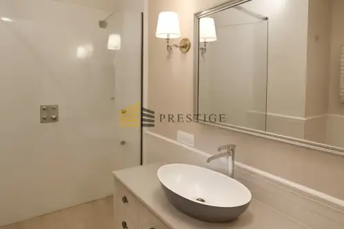 Warszawa ,  Al. Wilanowska   3