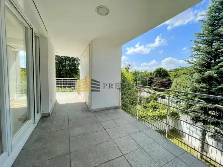 Warszawa ,  Bielska   12