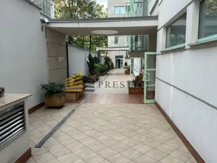 Warszawa ,  Aleja Jana Chrystiana Szucha   8