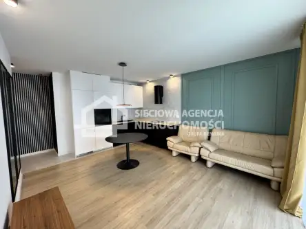 Rumia ,  Błoń Janowskich   3