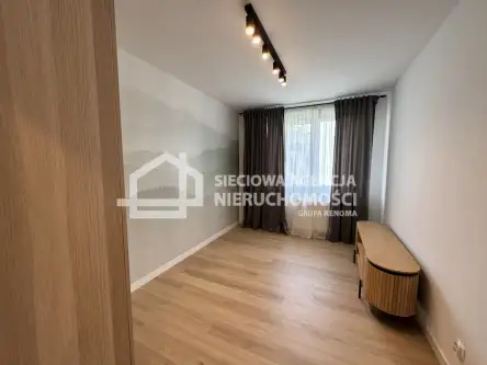 Rumia ,  Błoń Janowskich   8