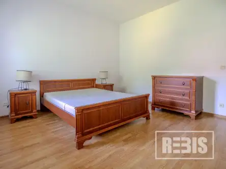 Kraków ,  Jerzego Smoleńskiego   8