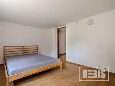 Kraków ,  Jerzego Smoleńskiego   9