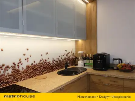 Warszawa ,  Plac Konesera   3