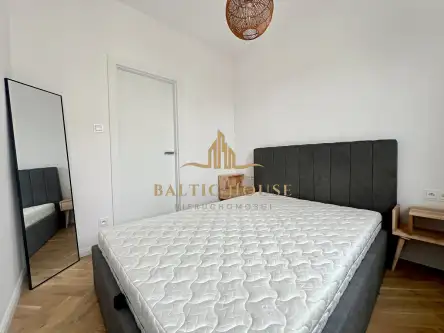 Gdynia ,  Żwirki i Wigury   5