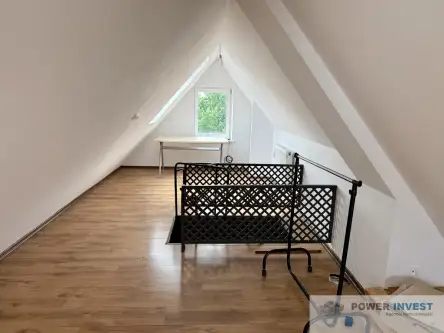 Leszno ,  pl. Jana Metziga   4