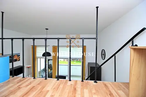 Kraków ,  Powstańców   12