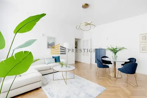 Warszawa ,  Wiejska   3